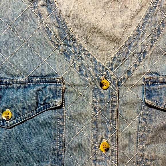 Vintage 90’s Denim Button Down Shirt - Picture 6 of 15